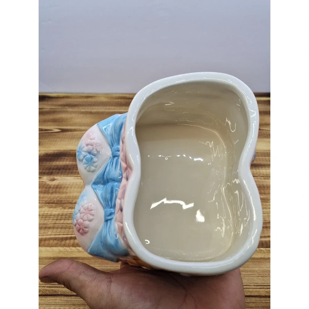 Ceramic Vase‎ Teddy Bear Baby Shoes Boots Pink Bow